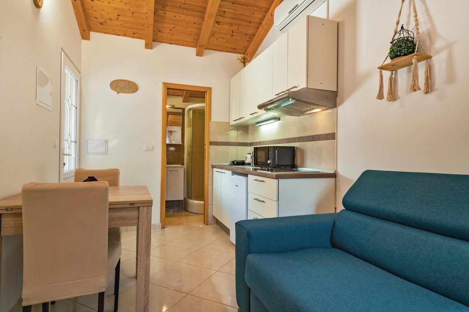 Sea Flower Beachfront Villa Sevid Exterior foto