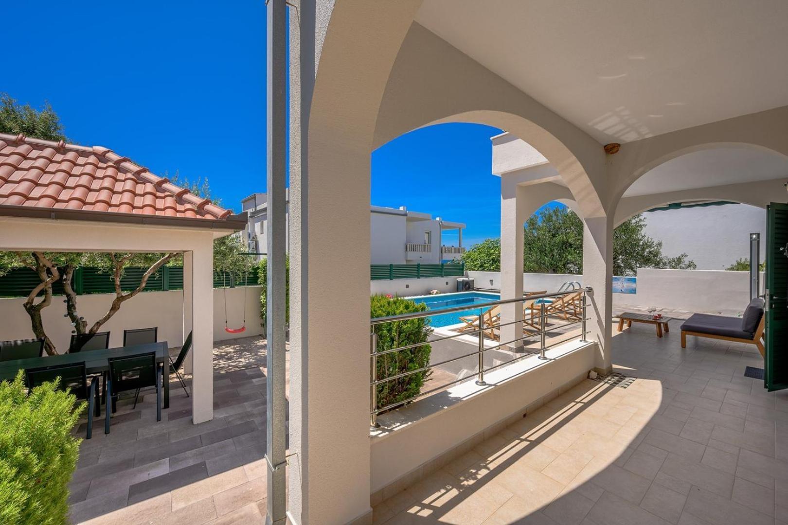 Sea Flower Beachfront Villa Sevid Exterior foto
